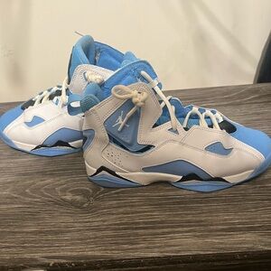 Jordan True Flight "White/University Blue/Black"